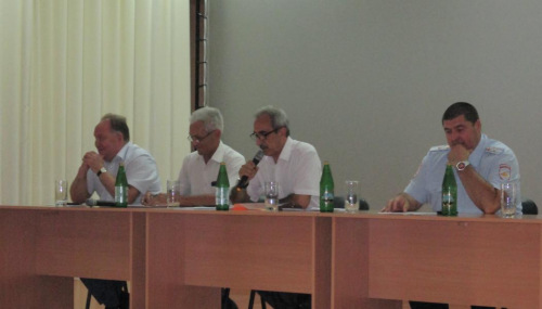 В Белокалитвинском районе продолжаются отчеты информационных групп перед населением