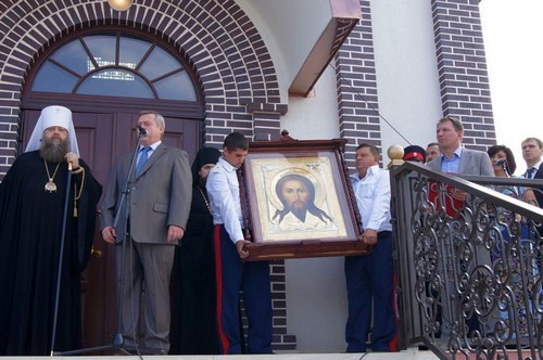 24 августа в поселке Шолоховский состоялось освящение и открытие храма Мученика Виктора Никомидийского