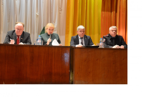 Информационная группа под руководством главы Администрации района Ольги Мельниковой провела встречу с жителями Нижнепоповского поселения