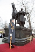 Памятник донскому казаку Матвею Платову установили в Москве