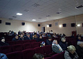 В рамках выезда информационной группы заместитель главы Администрации Белокалитвинского района Олег Каюдин провел встречу с жителями Коксовского сельского поселения