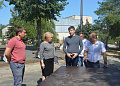 В городе Белая Калитва продолжаются работы по благоустройству скверов