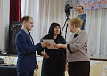 Двадцати пяти молодым белокалитвинским семьям глава Администрации района Ольга Мельникова вручила сертификаты на приобретение жилья